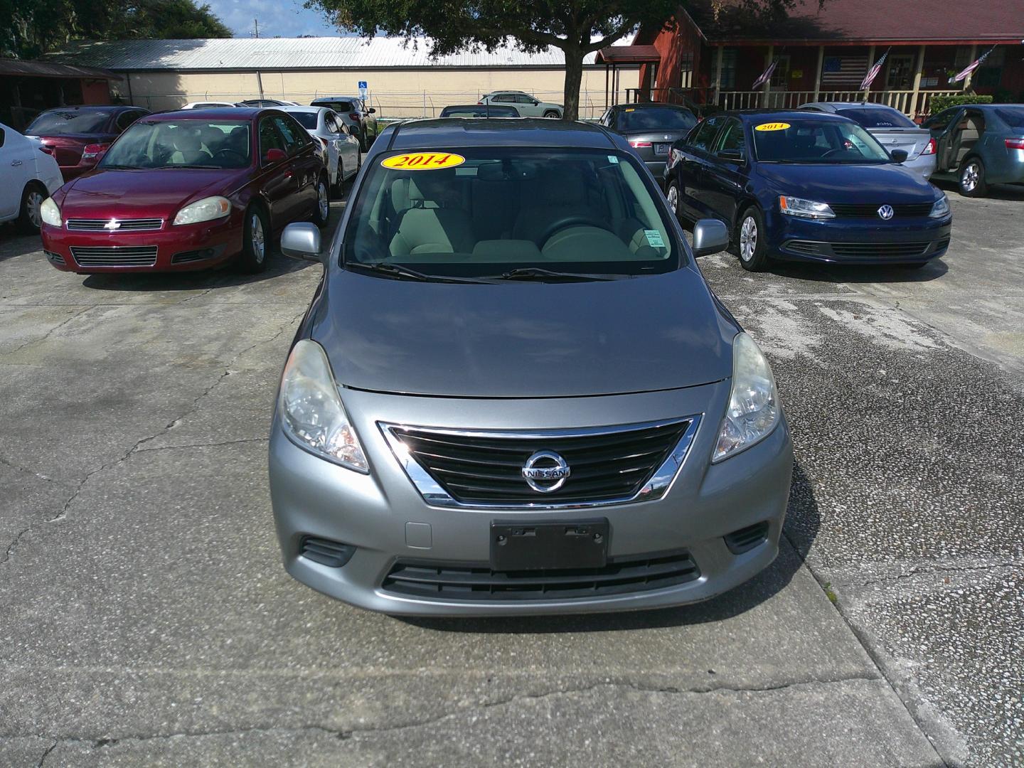 2014 GRAY NISSAN VERSA S; SL; SV (3N1CN7AP0EL) , located at 1200 Cassat Avenue, Jacksonville, FL, 32205, (904) 695-1885, 30.302404, -81.731033 - Photo#0